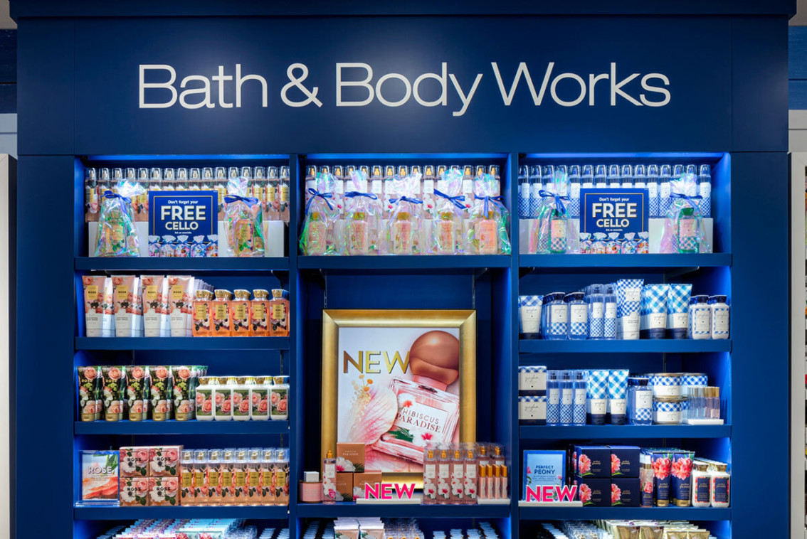 Bath & Body Works interior product shelves