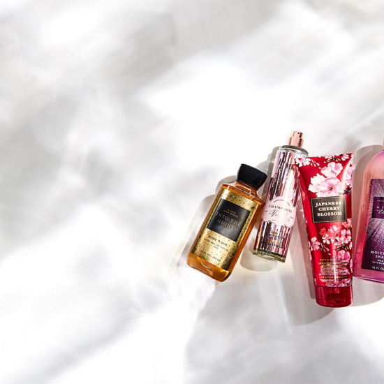 mixed group of bath and body works scented products